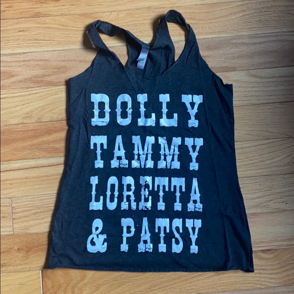Women’s small Dolly + friends graphic tank